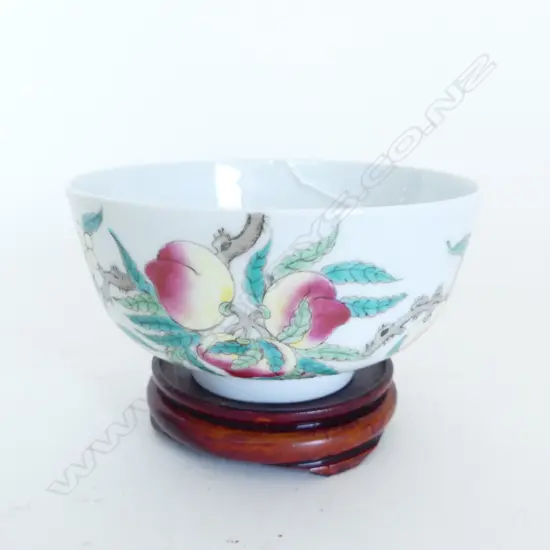 CHINESE BOWL 120mm dia ON STAND 