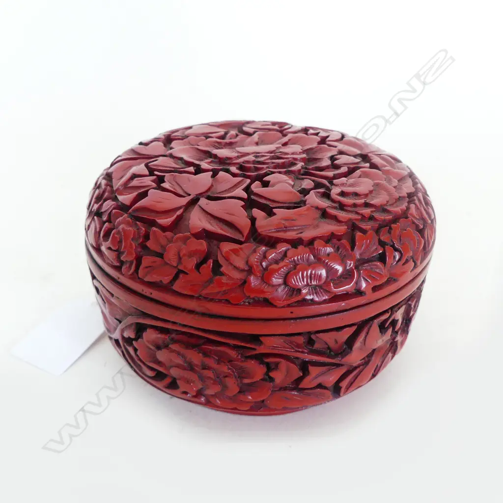CINNABAR LIDDED CONTAINER 110mm dia Image 1++