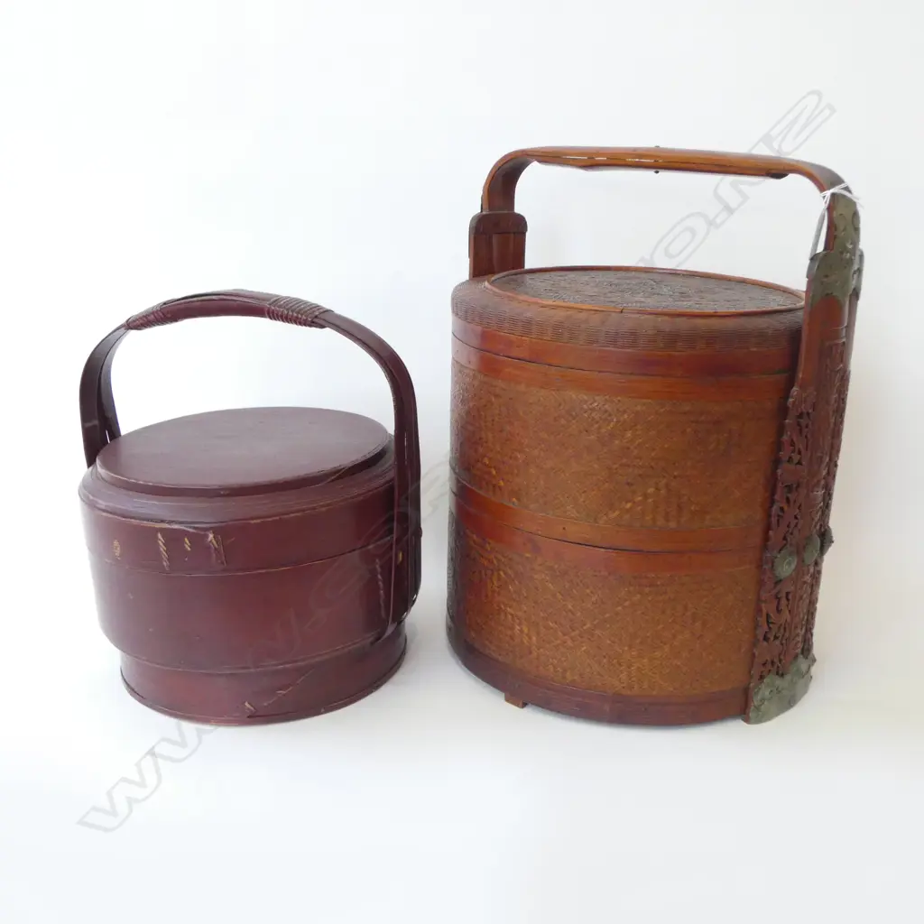 2 ORIENTAL STACKED LUNCH CONTAINERS H.400 / 320mm Image 1++