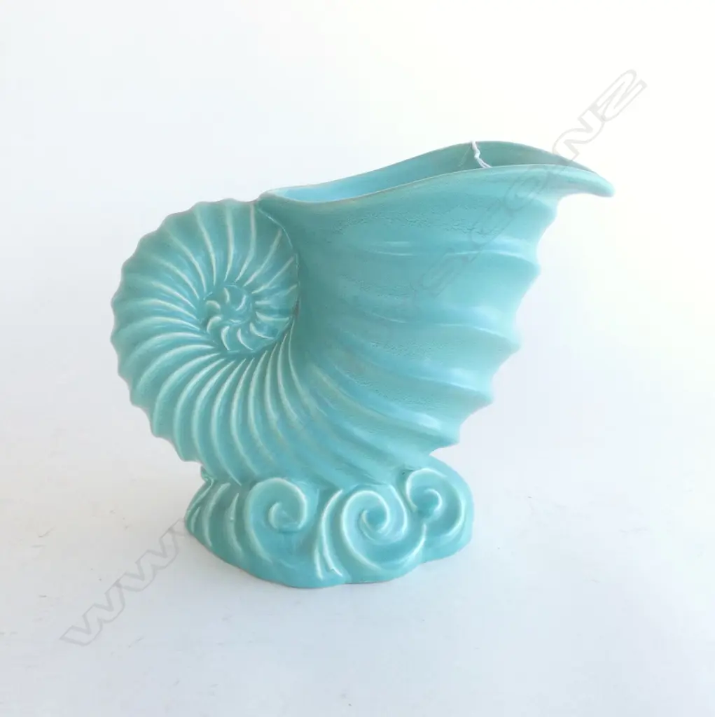GREEN BESWICK SHELL VASE #1186 H.190mm Image 1++