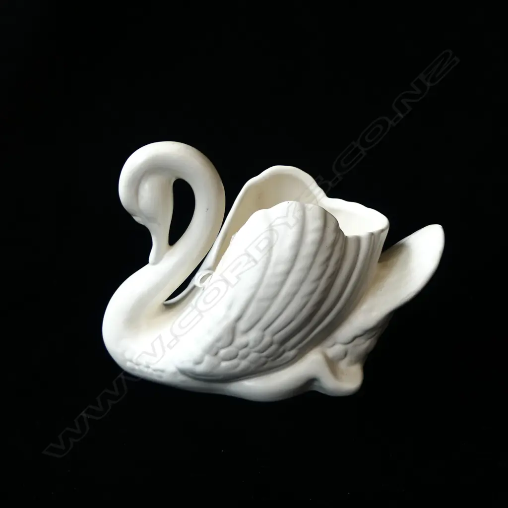 SML CROWN LYNN WHITE SWAN L.140mm Image 1++