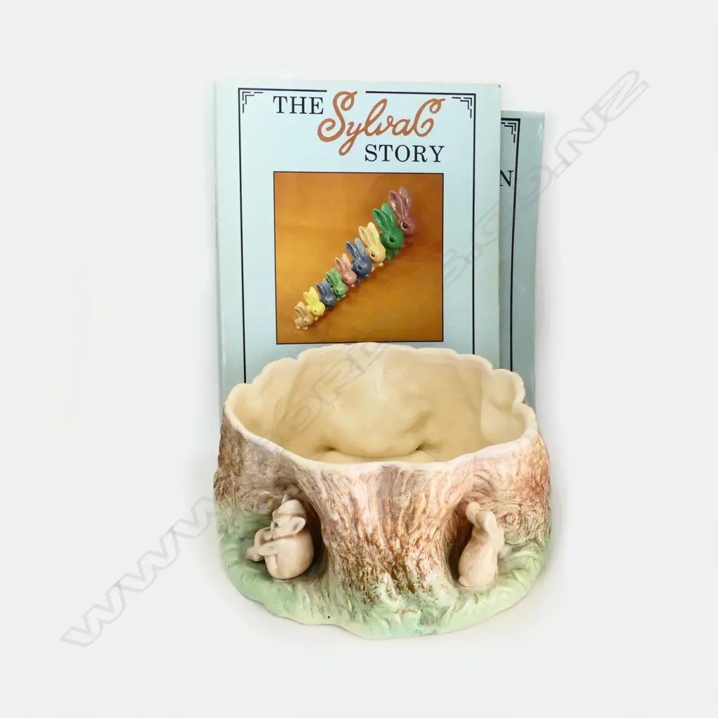 SYLVAC BOWL 220mm dia + 2 BOOKS BY SUSAN JEAN VERBEEK Image 1++