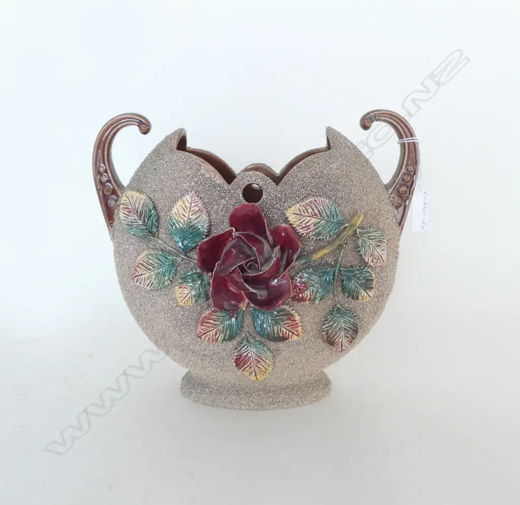 LG EARTHENWARE MOON VASE w APPLIED FLOWERS & CURVED DECO-STYLE HANDLES, H.240mm Image 1++