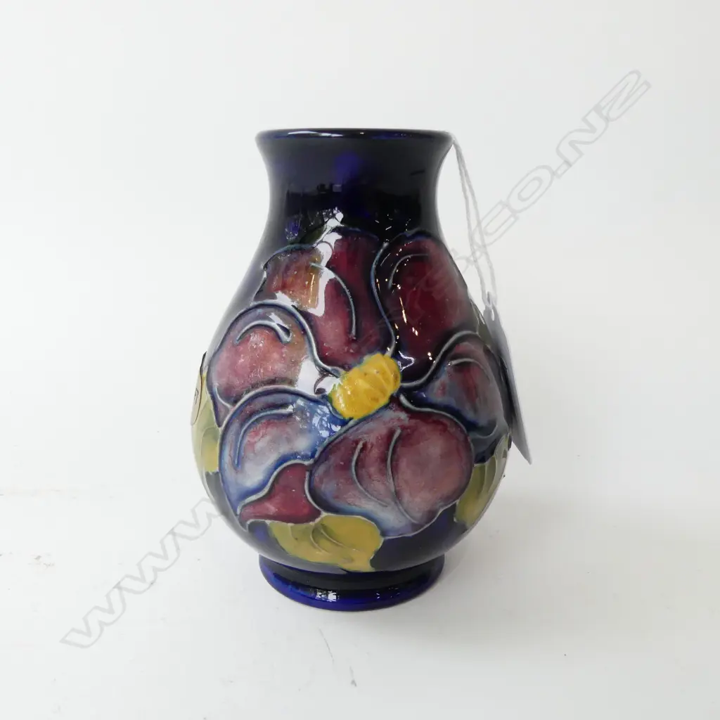 SMALL MOORCROFT PANSY VASE ORIG LABEL, H.90mm Image 1++