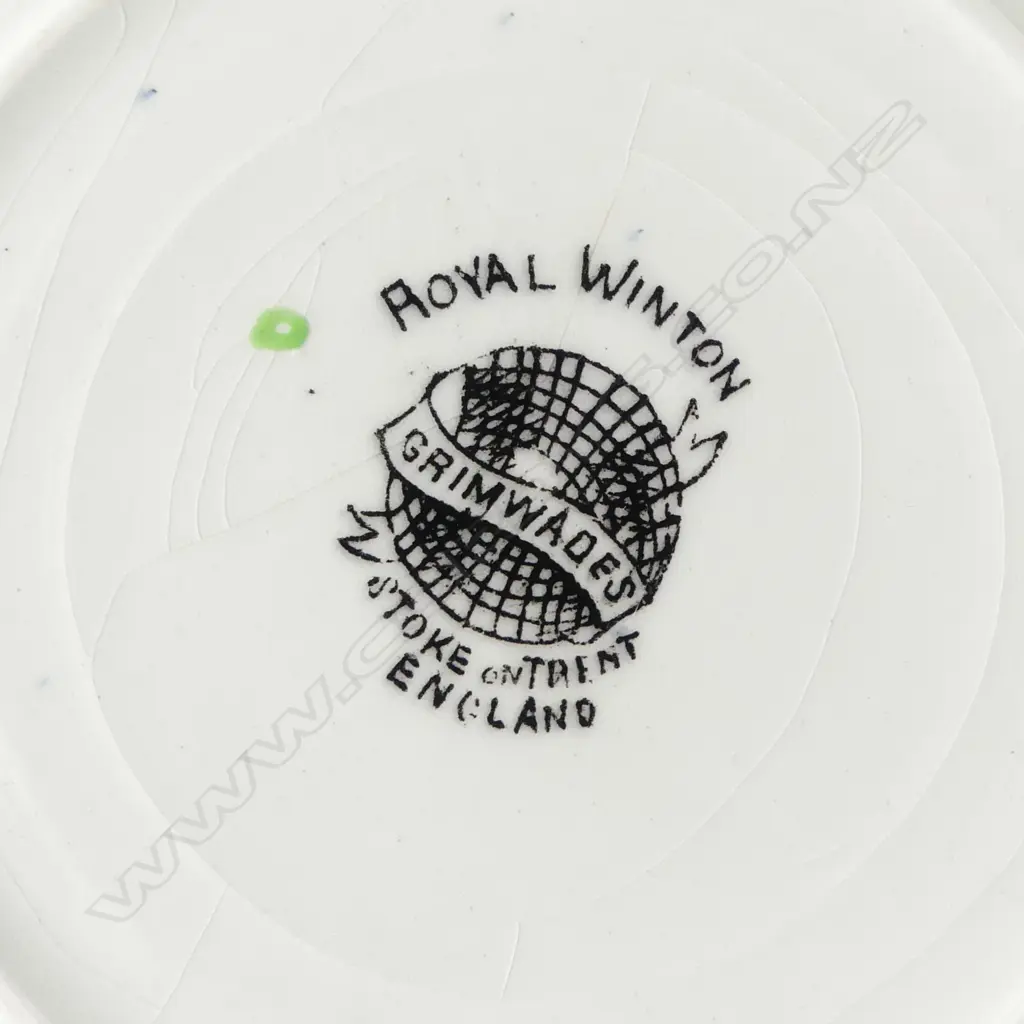 ROYAL DOULTON 'GNOMES' DISH W.270mm, RD 'THE GIPSIES', 2 ROYAL WINTON (FAULT) & RW POT POURRI Image 1++