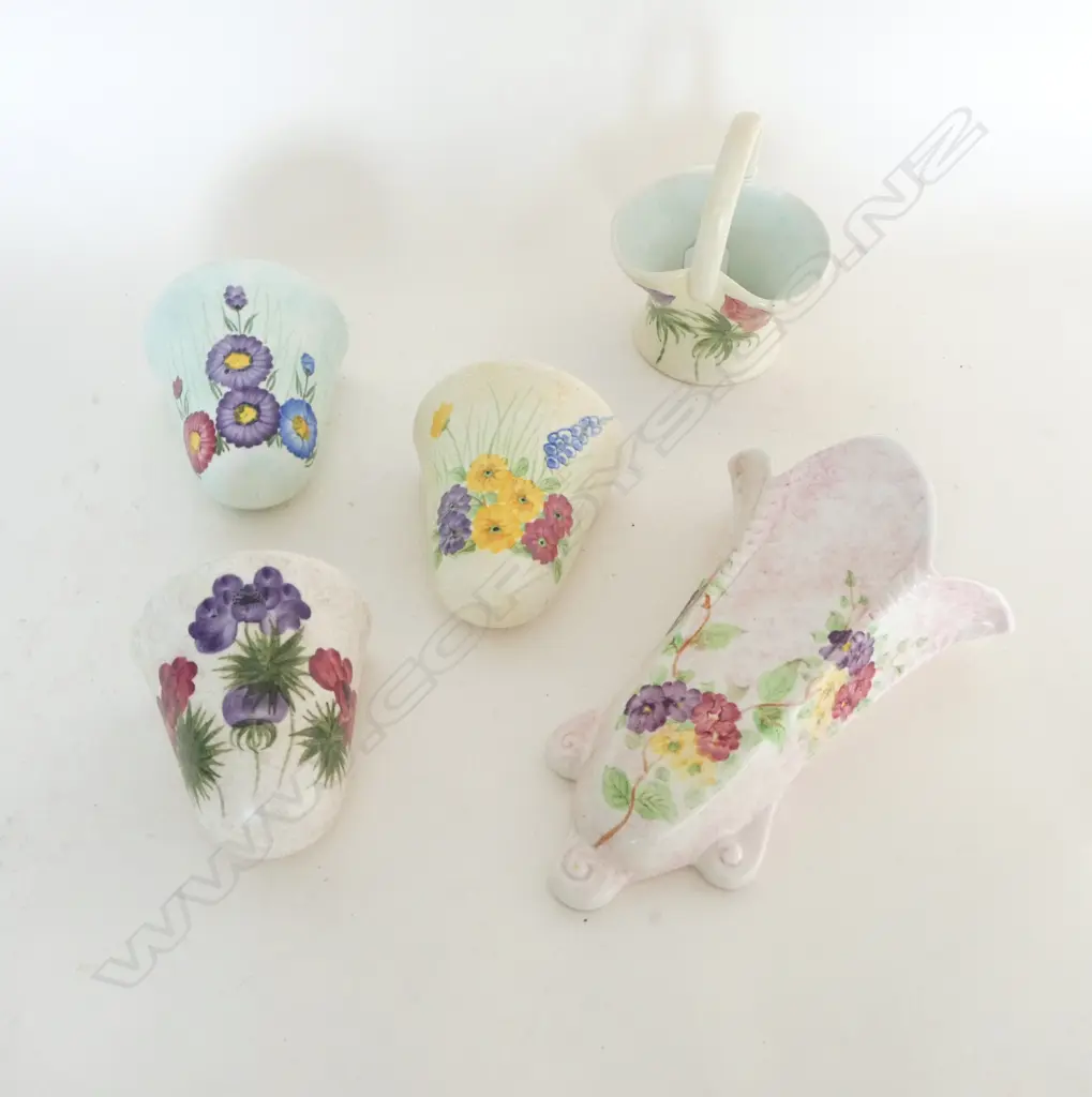 5 PCES RADFORD POTTERY; 4 WALL VASES (3 + 1 H.230mm), BASKET Image 1++