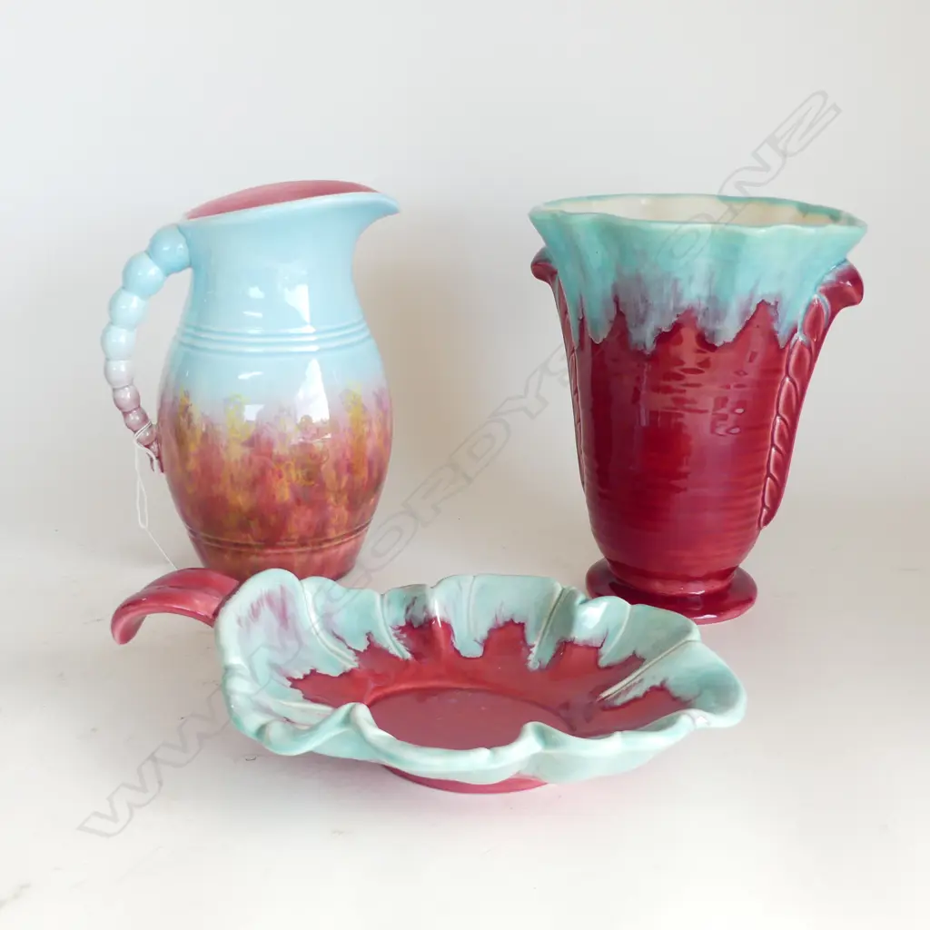 3 PCES ART POTTERY, BLUE / RED GLAZE; BRETBY DISH L.270mm, CROWN DUCAL JUG, UNMARKED VASE H.220mm Image 1++
