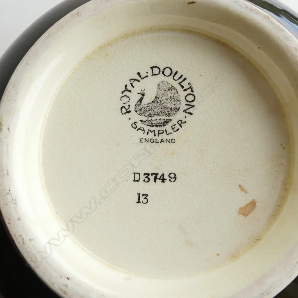 ROYAL DOULTON SAMPLER BOWL 235mm dia, TORQUAY DISH Image 1++
