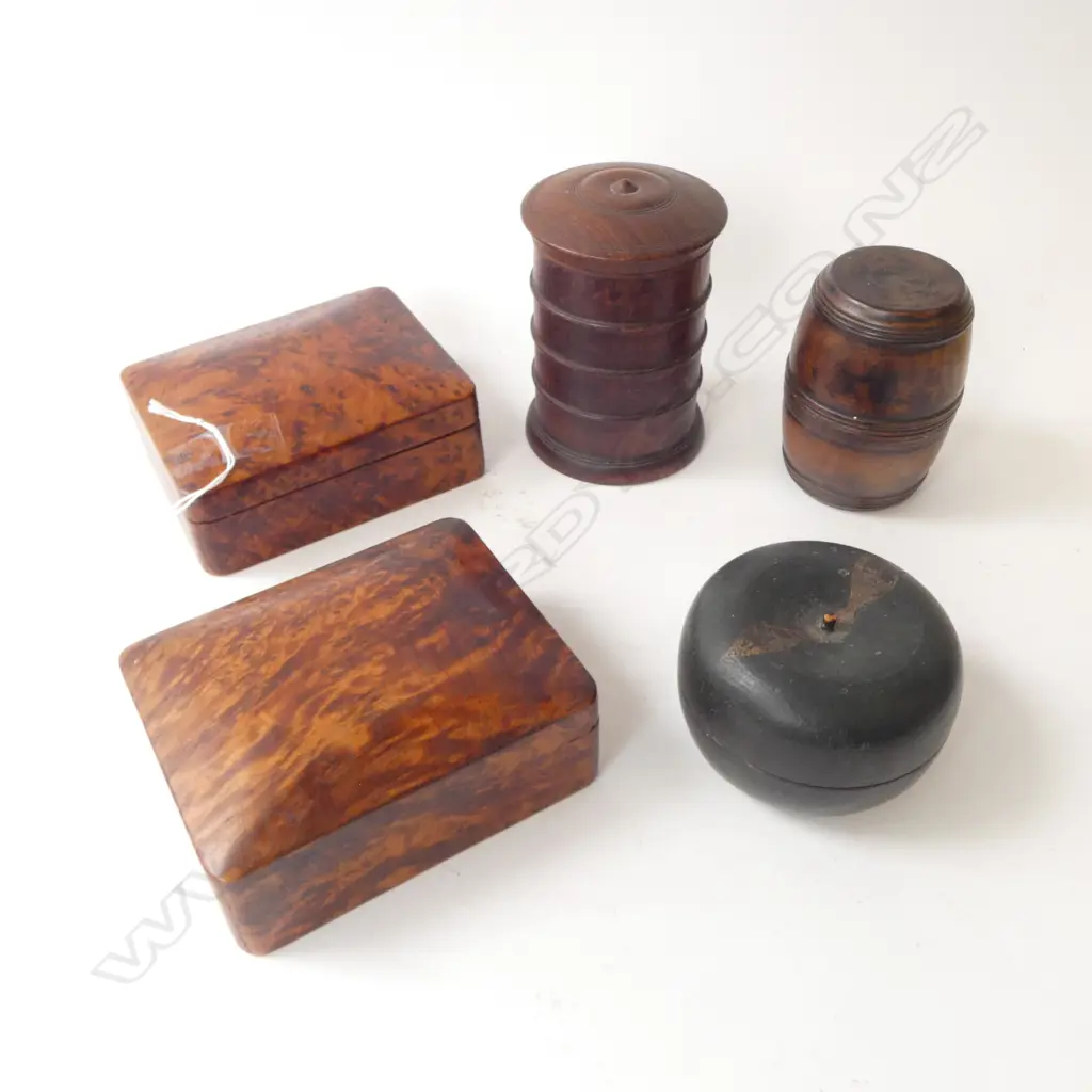 4 TREEN CONTAINERS W.125mm + LACQUER APPLE (CRACK) Image 1++