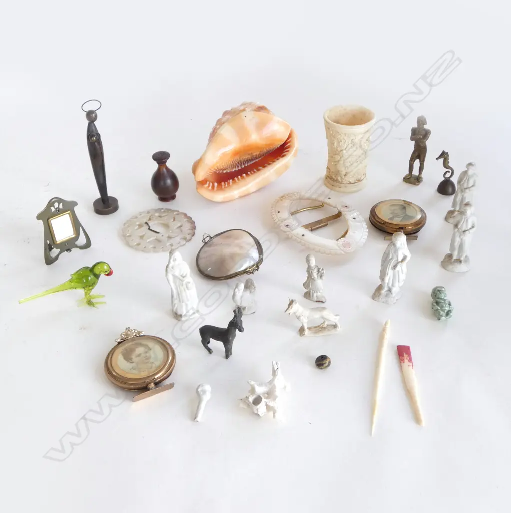 ASST. ITEMS; SHELL, CARVED IVORY CUP, MoP ETC Image 1++