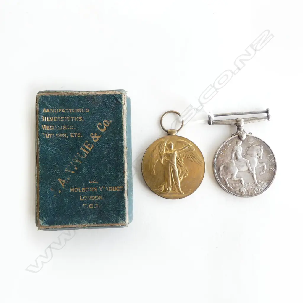 2 WWI MEDALS, BOTH #44818 PTE. T KENDALL Image 1++