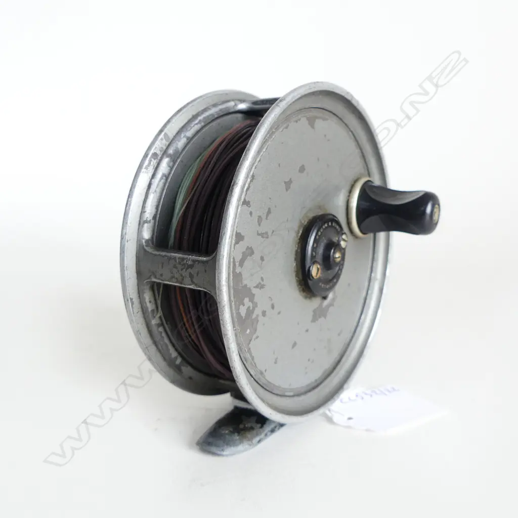 VINTAGE PRIDER YOUNG & SON FLY FISHING REEL DIA95MM Image 1++