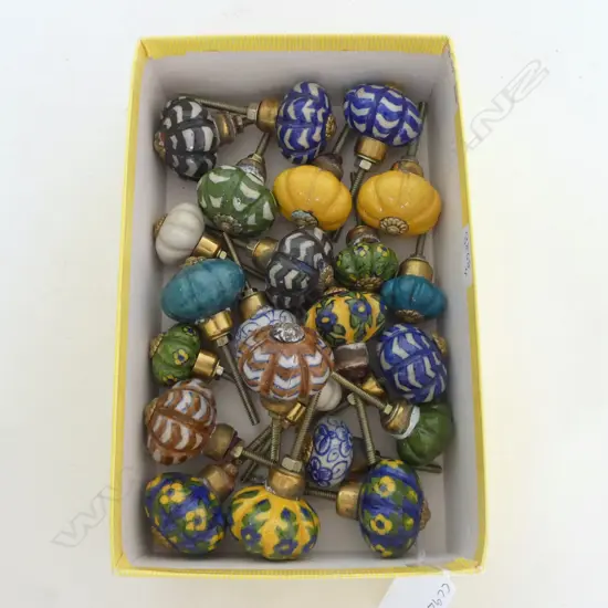 ASSTD. VINTAGE PORCELAIN KNOBS, VARIOUS DESIGNS