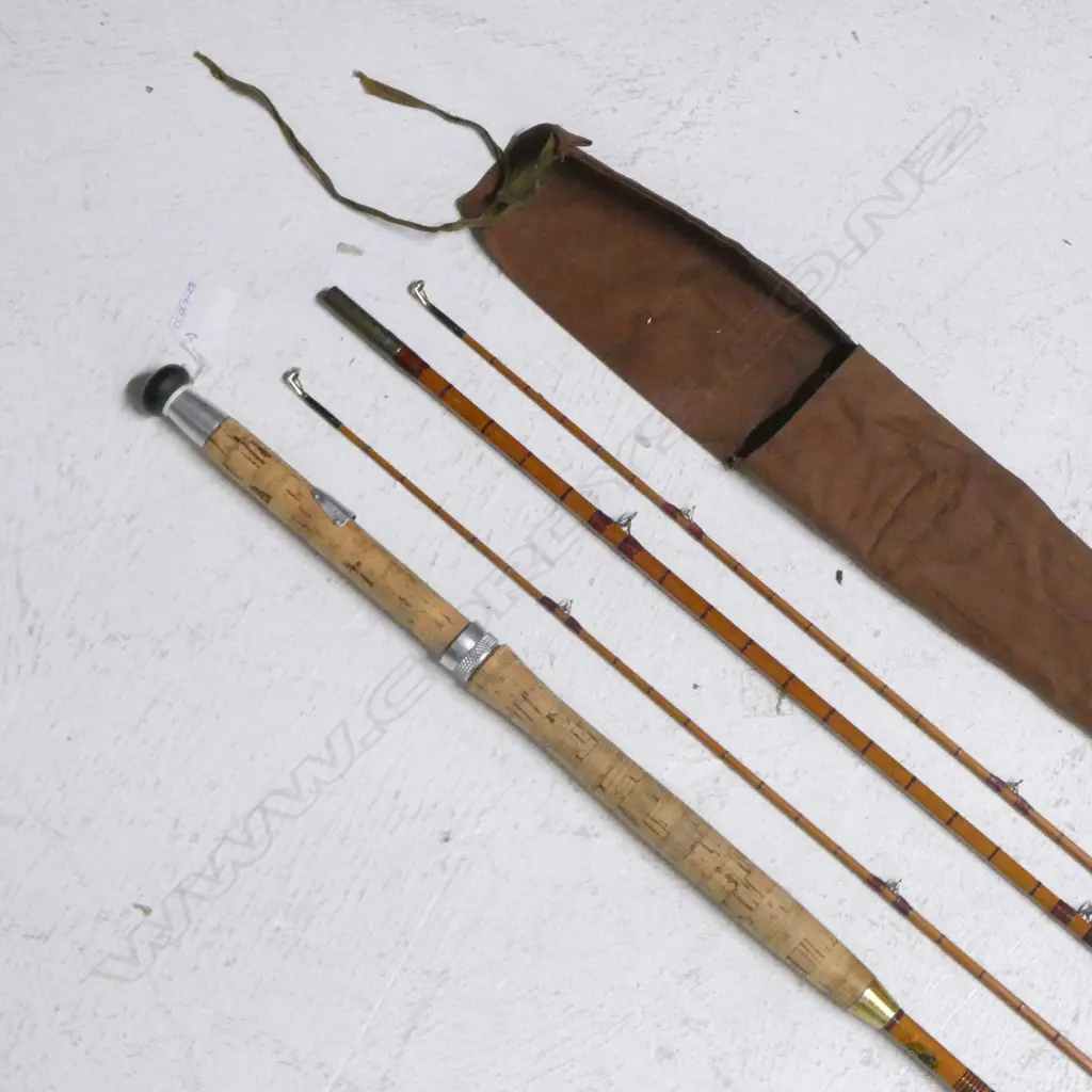 VINTAGE SEALAY 4 PIECE 'OCTOPUS VINTAGE SPLIT CANE ROD  Image 1++