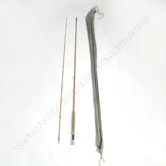 HARDY 2 PIECE 'HALFORD KNOCKABOUT' SPLIT CANE TROUT ROD in excellent condition. Circa 1955. Bag 1500mm