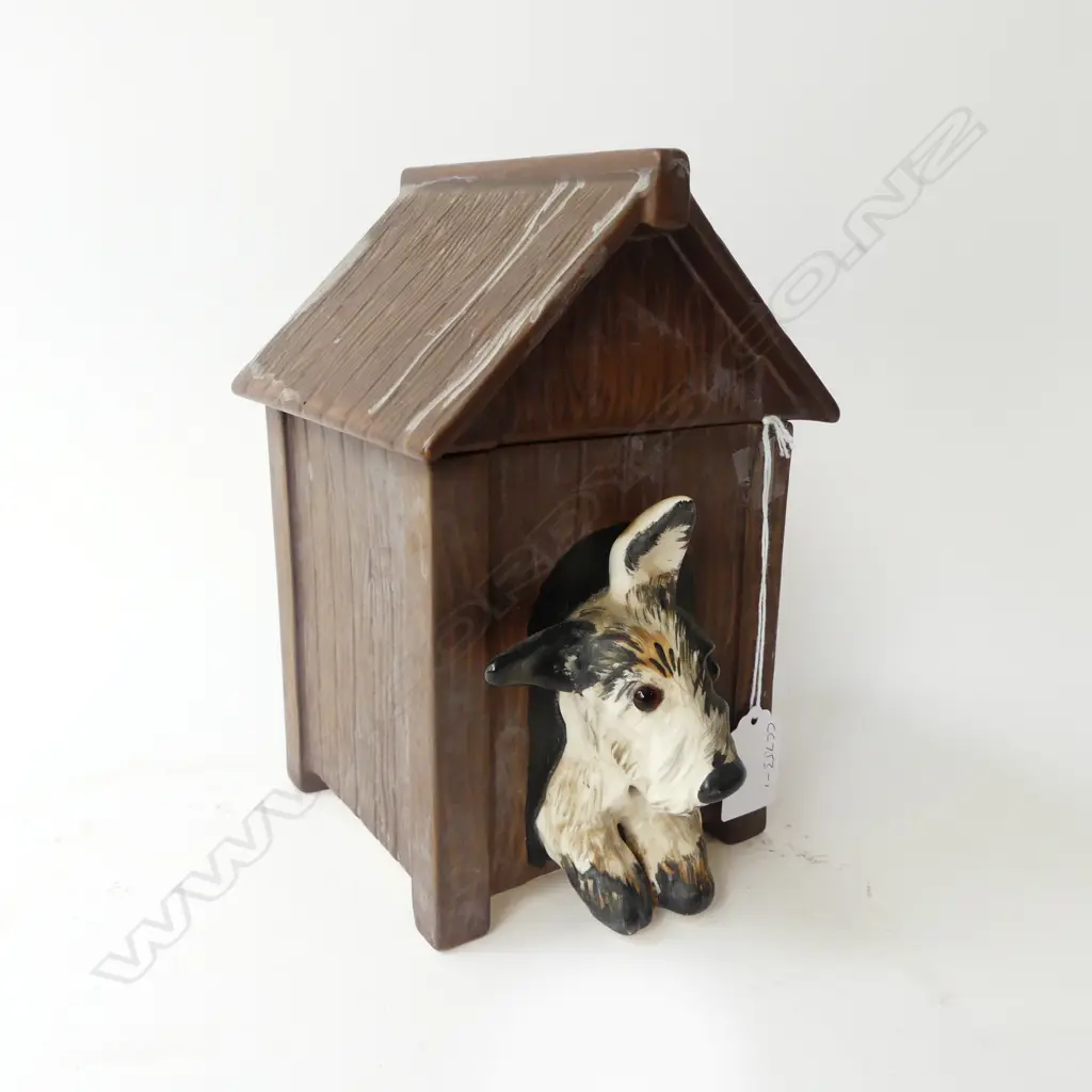 CROWN DEVON MUSICAL CIGARETTE DISPENSER [AF] Image 1++
