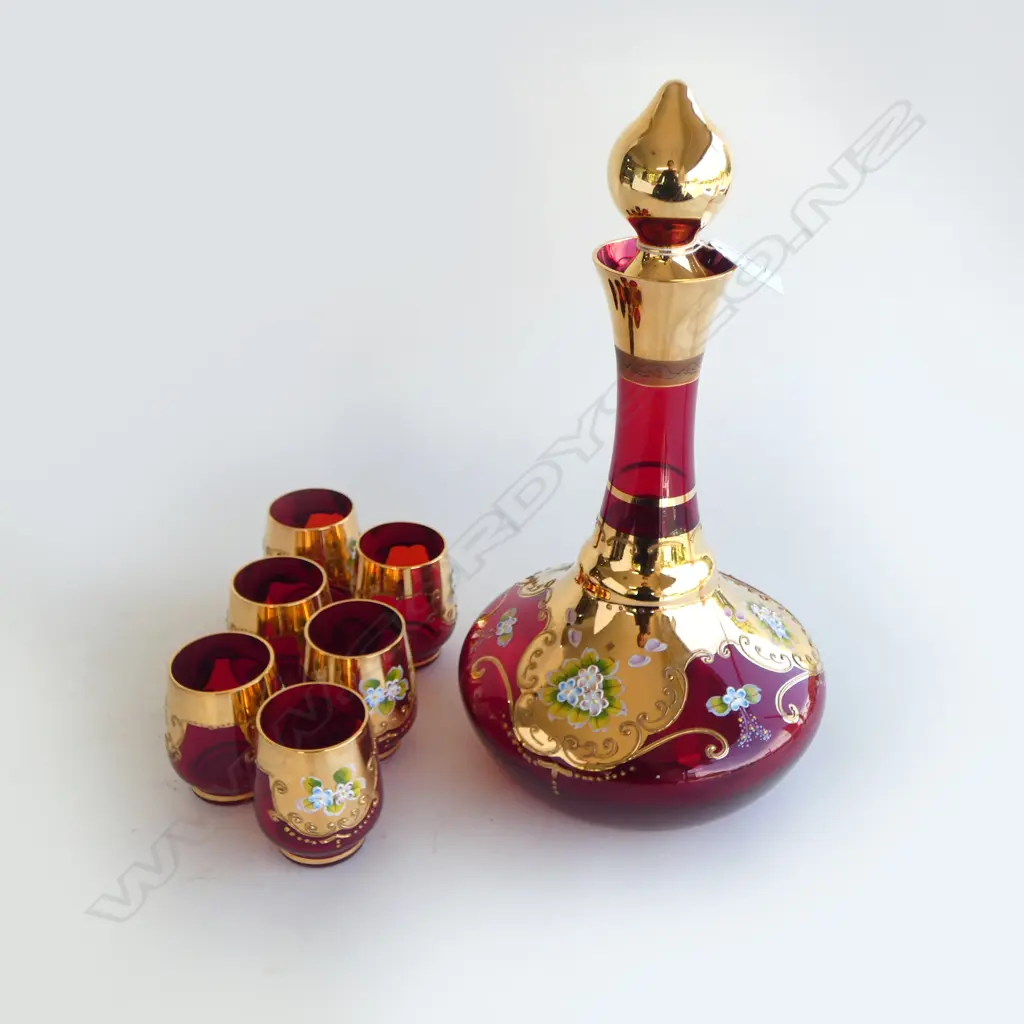 RED VENETIAN MUSICAL DECANTER H.350mm & 6 CUPS Image 1++