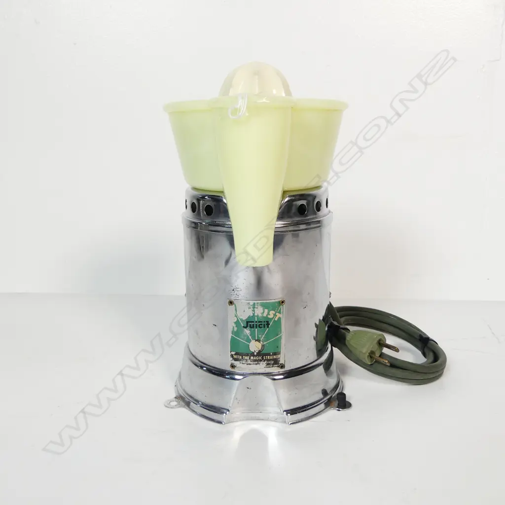 2522 VINTAGE 1933 ELECTRIC SUN KIST CHROME & GLASS CITRUS JUICER H250MM Image 1++