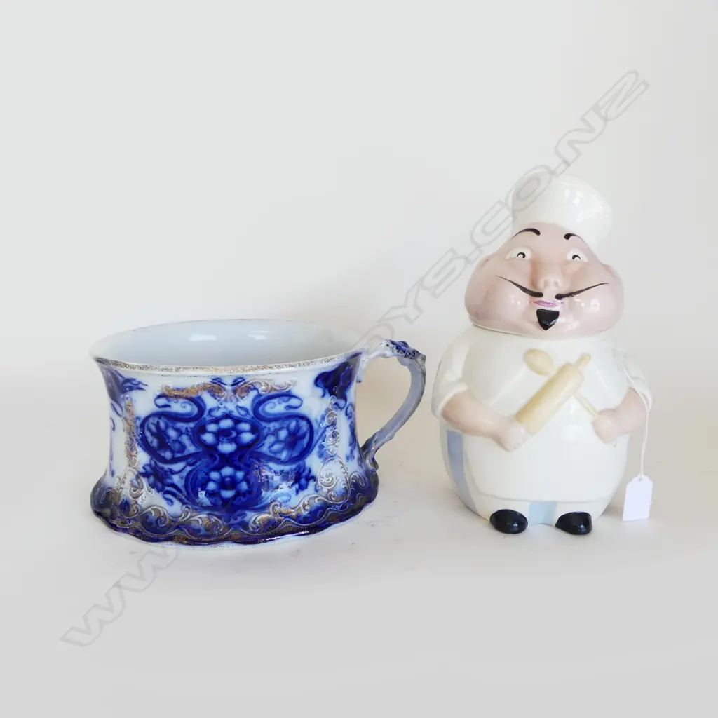 CROWN DEVON COOKIE JAR & FLOW BLUE CHAMBER POT Dia.220mm Image 1++