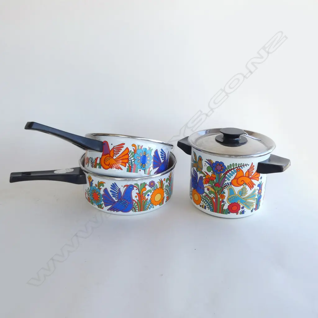 3 VINTAGE VILLEROY & BOCH 'ACAPULCO' ENAMELLED POTS  Image 1++
