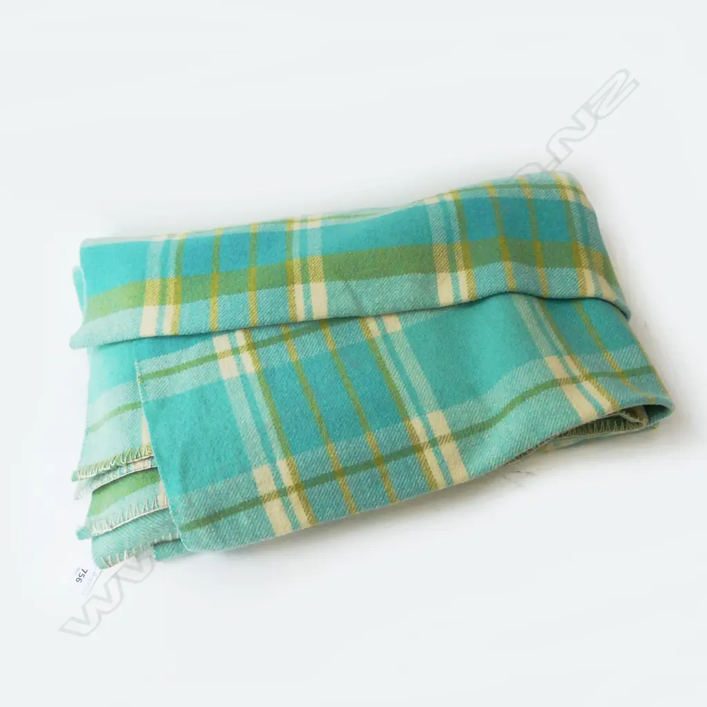 KAIAPOI WOOL BLANKET 2500x2100mm Image 1++