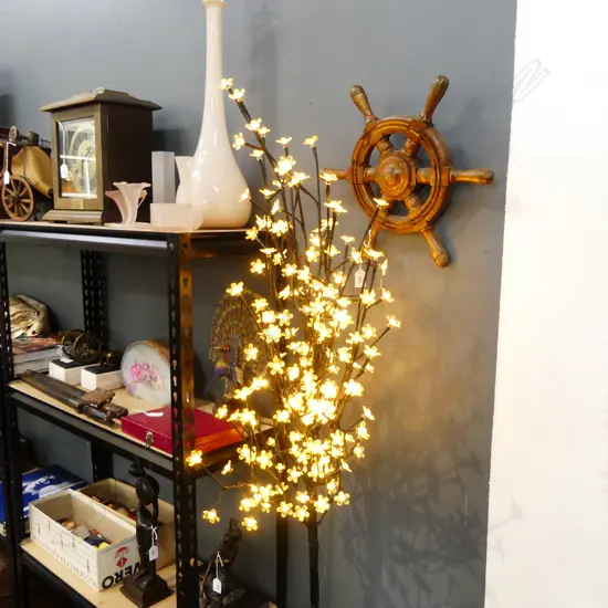 LIGHT UP 'CHRISTMAS' TREE Aprox H.1780mm