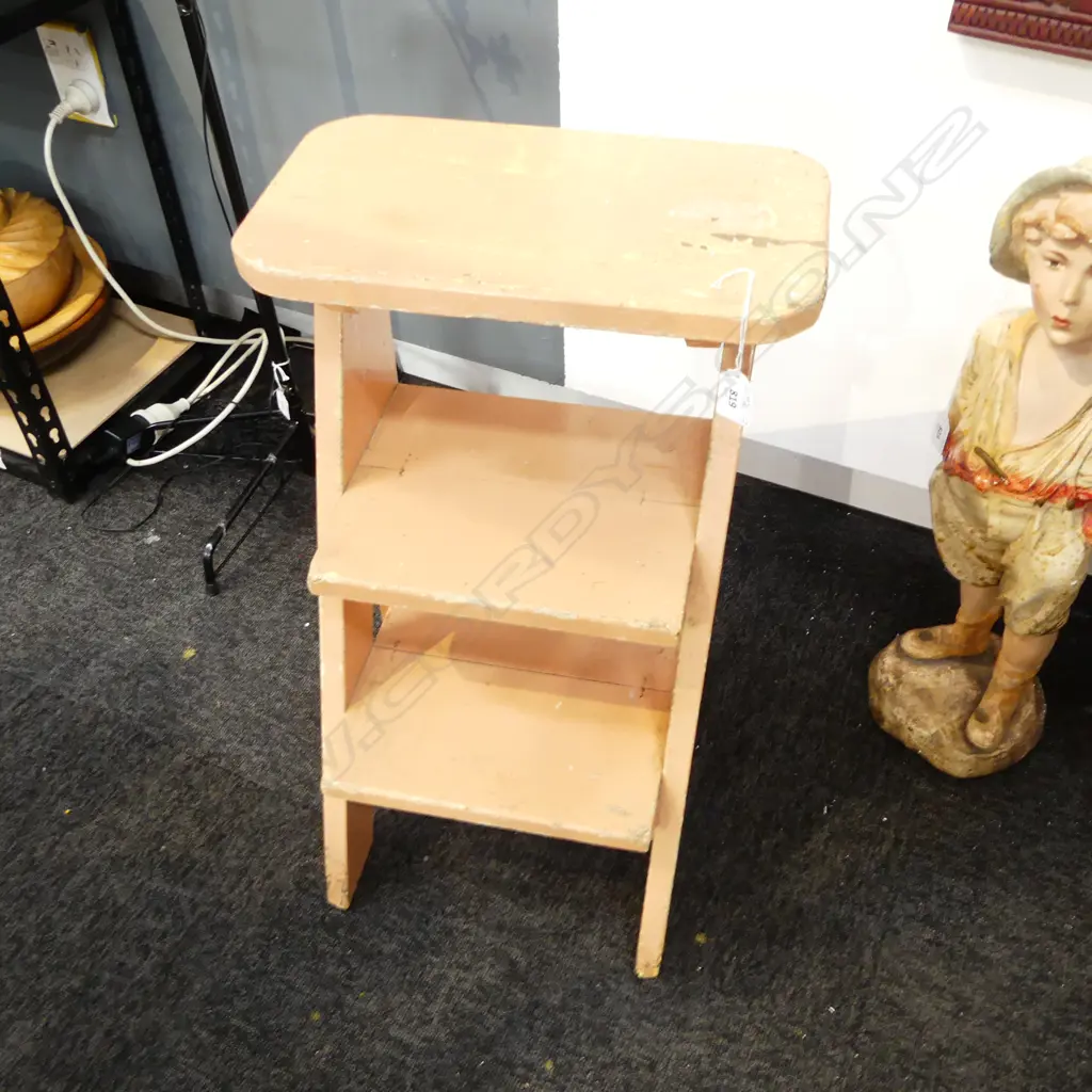 VINTAGE KITCHEN STEP STOOL salmon pink old paint. H.500mm Image 1++