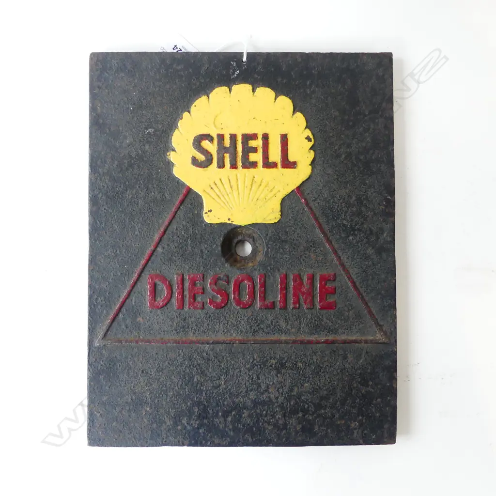 HEAVY CAST IRON SHELL DIESOLINE MANHOLE COVER, H.350 X 270mm Image 1++