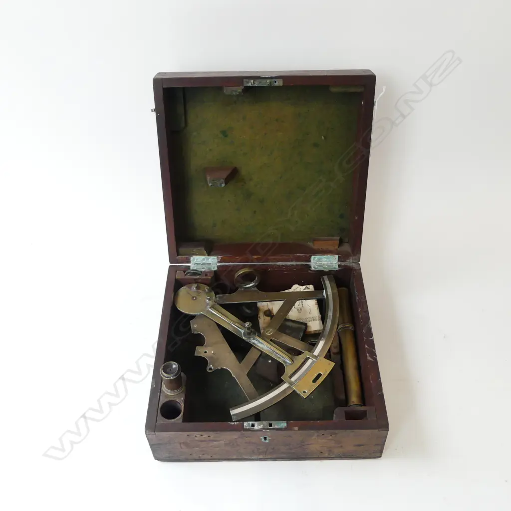 EARLY 20thC BOXED BRASS SEXTANT, OLD BILL OF FARE FROM 1912, (needs attention) 260 x 260mm Image 1++