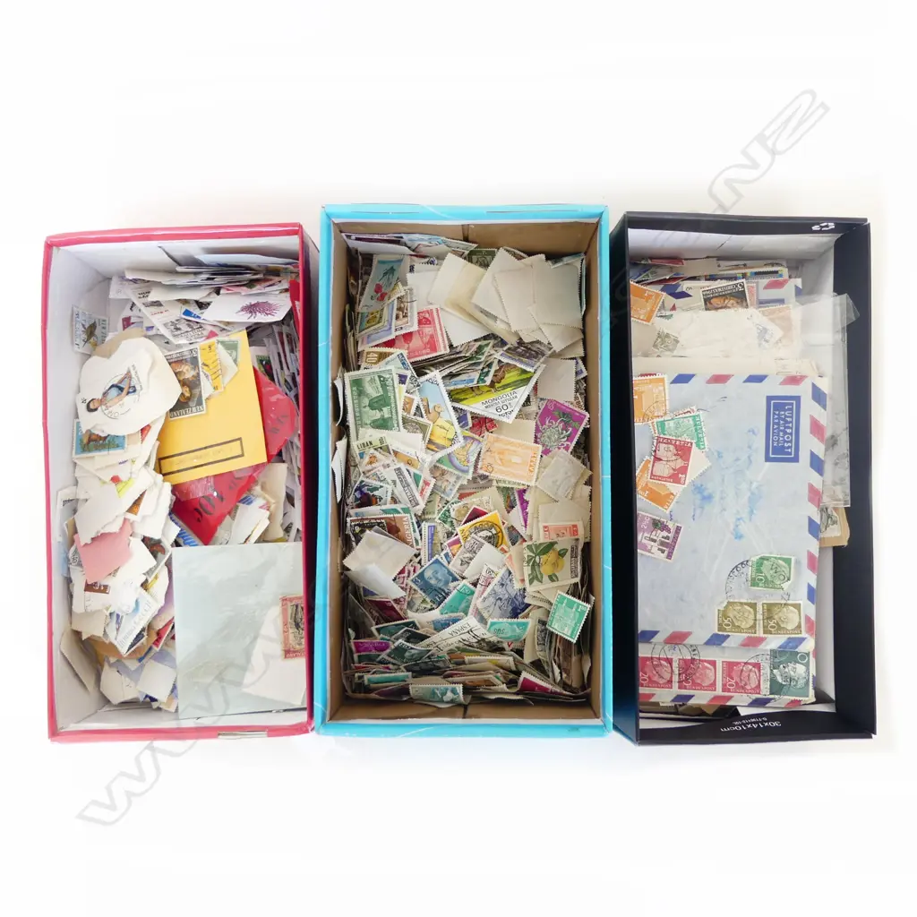 3 SHOE BOXES LOOSE WORLD STAMPS Image 1++