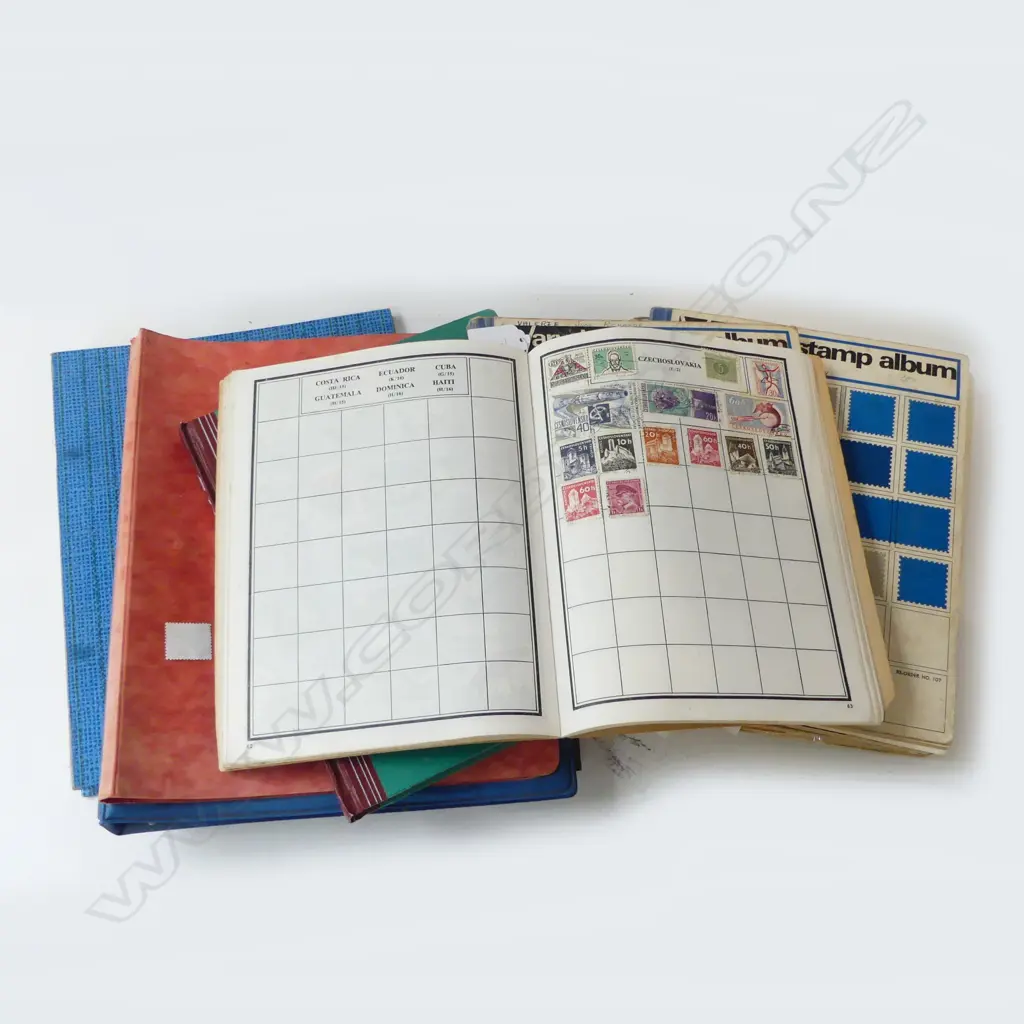 10 ASST. STAMP ALBUMS Image 1++