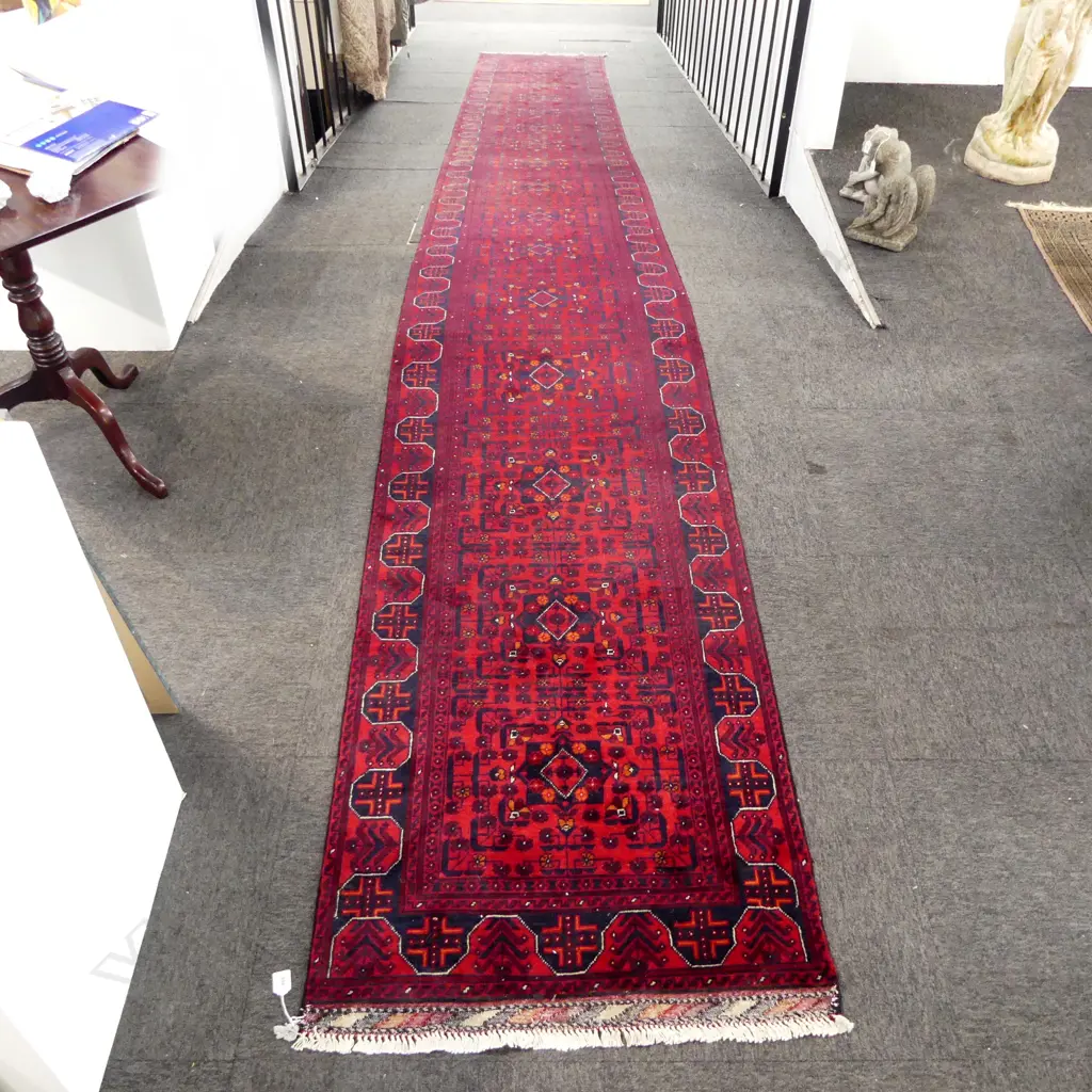 HAND KNOTTED WOOL PILE RUNNER 6800x770mm Image 1++