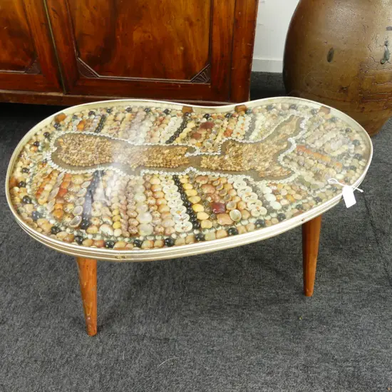 NZ FOLK ART VINTAGE SEA SHELL NZ MAP SIDE TABLE 700 x 460 x 350mm