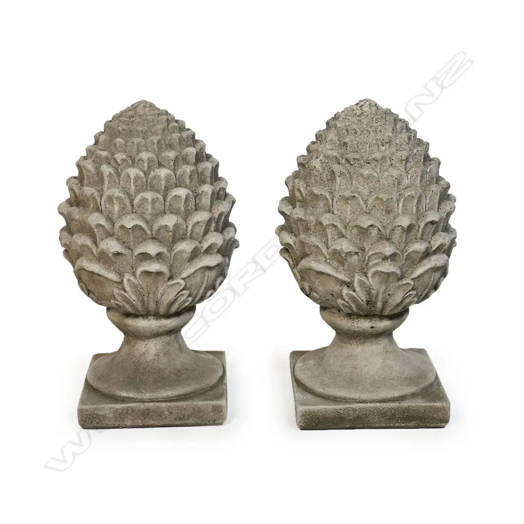 A pair of cast concrete pineapple garden finials, Image 1++