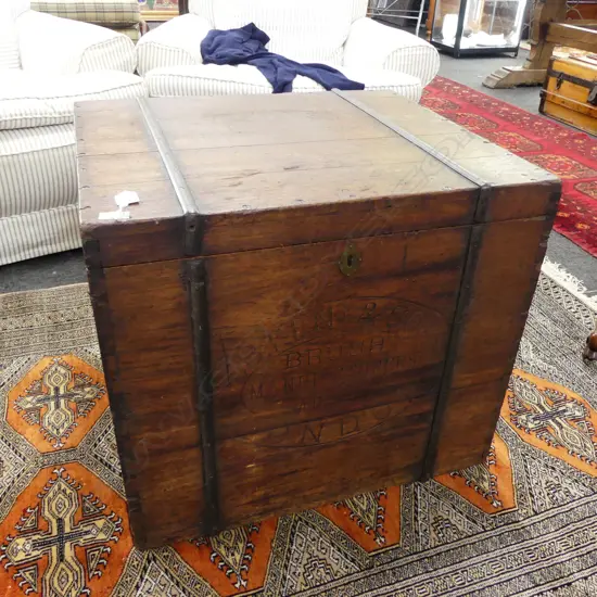 C.B. KENT & SONS LONDON OAK TRUNK 610x530x530mm