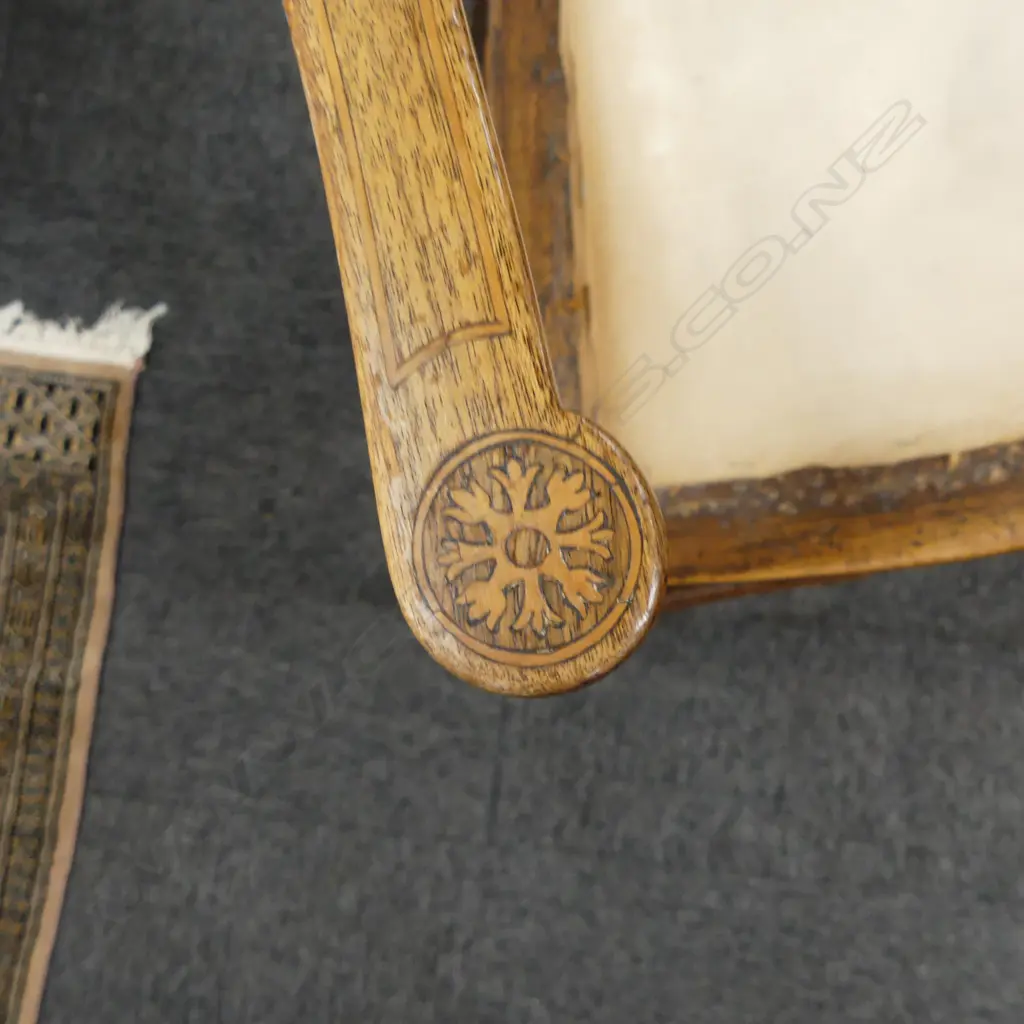 ANTIQUE SPINDLE BACK INLAID ARMCHAIR Image 1++