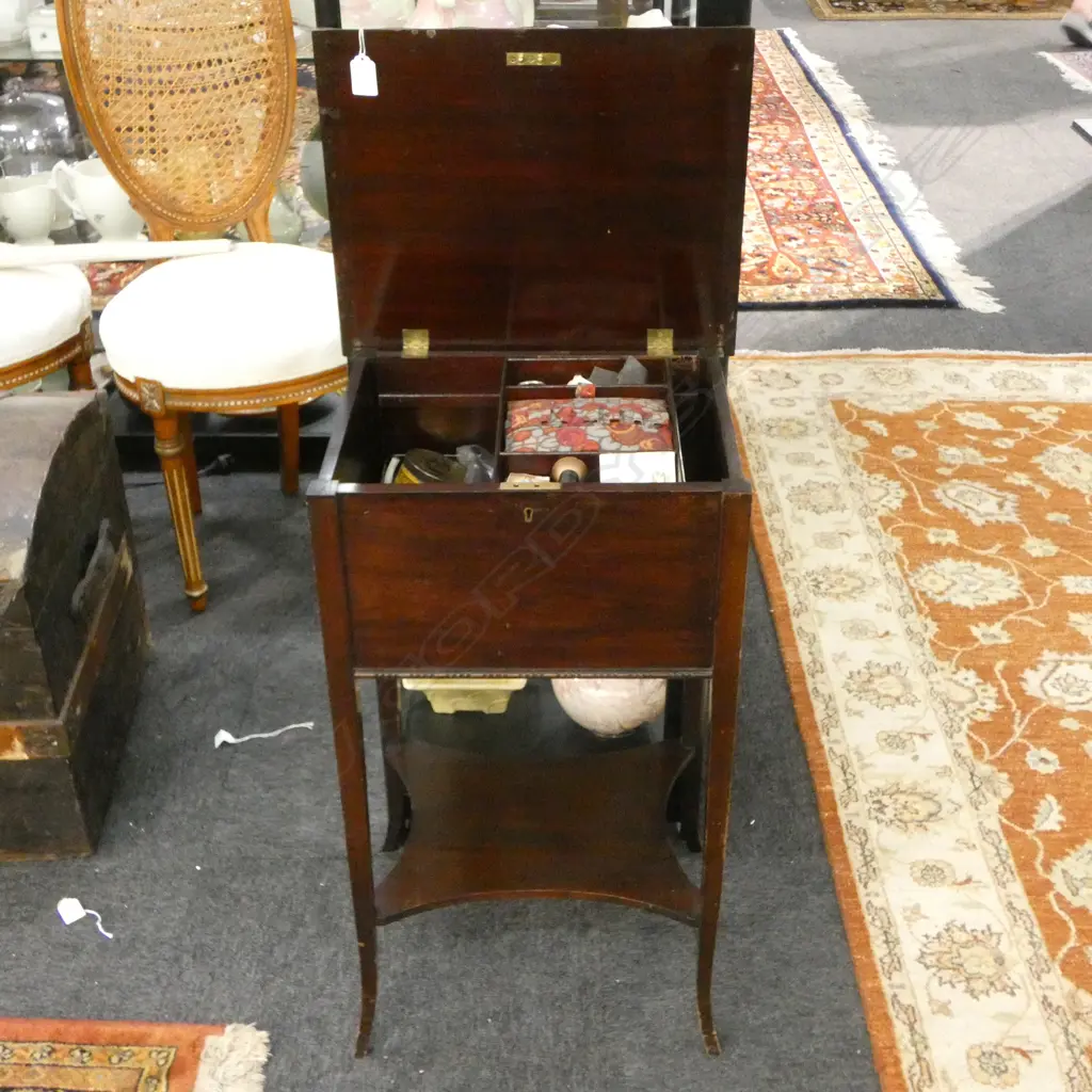 MAHOGANY SEWING TABLE 400x320x720mm Image 1++