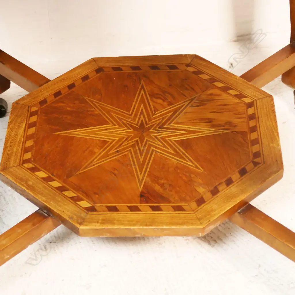A William Norrie style inlaid games table, Image 1++