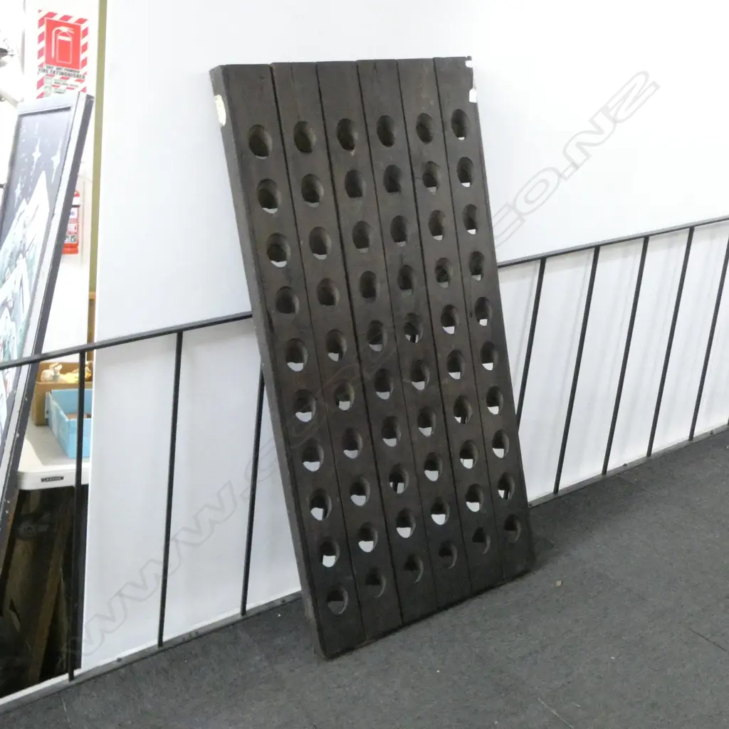 WOODEN WINE RIDDLING RACK 1500x740mm Image 1++