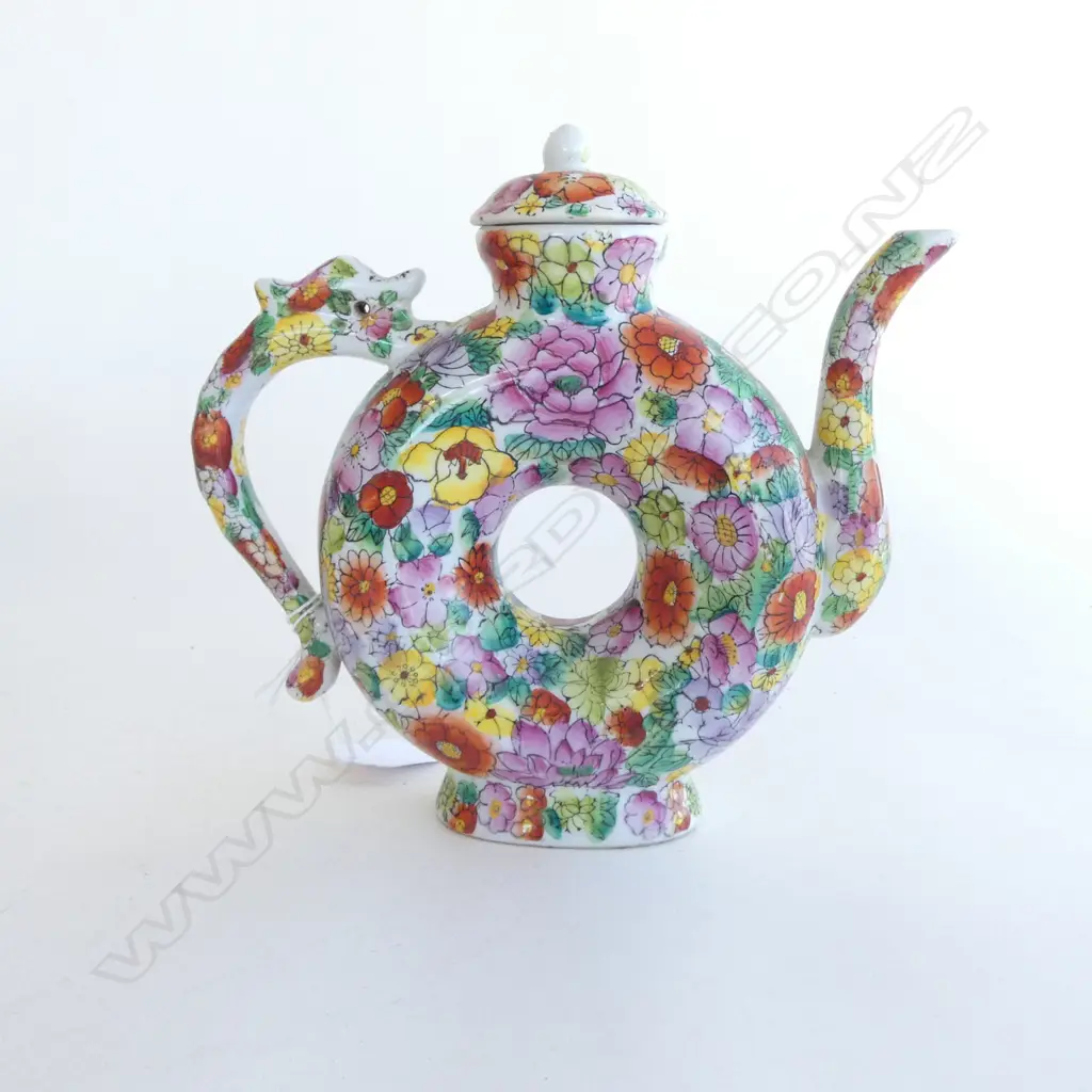 CHINESE CIRCULAR TEAPOT H.190mm Image 1++