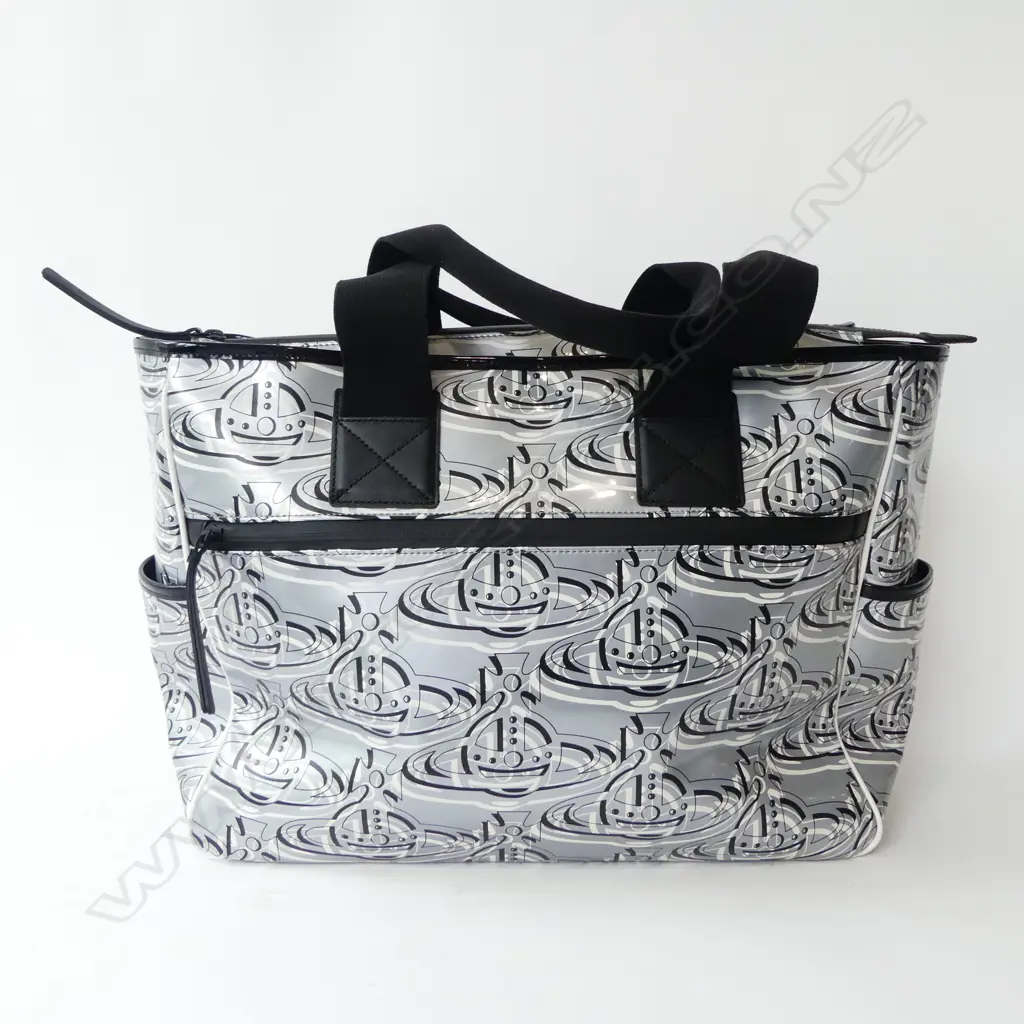VIVIENNE WESTWOOD TOTE WITH DUST BAG Image 1++