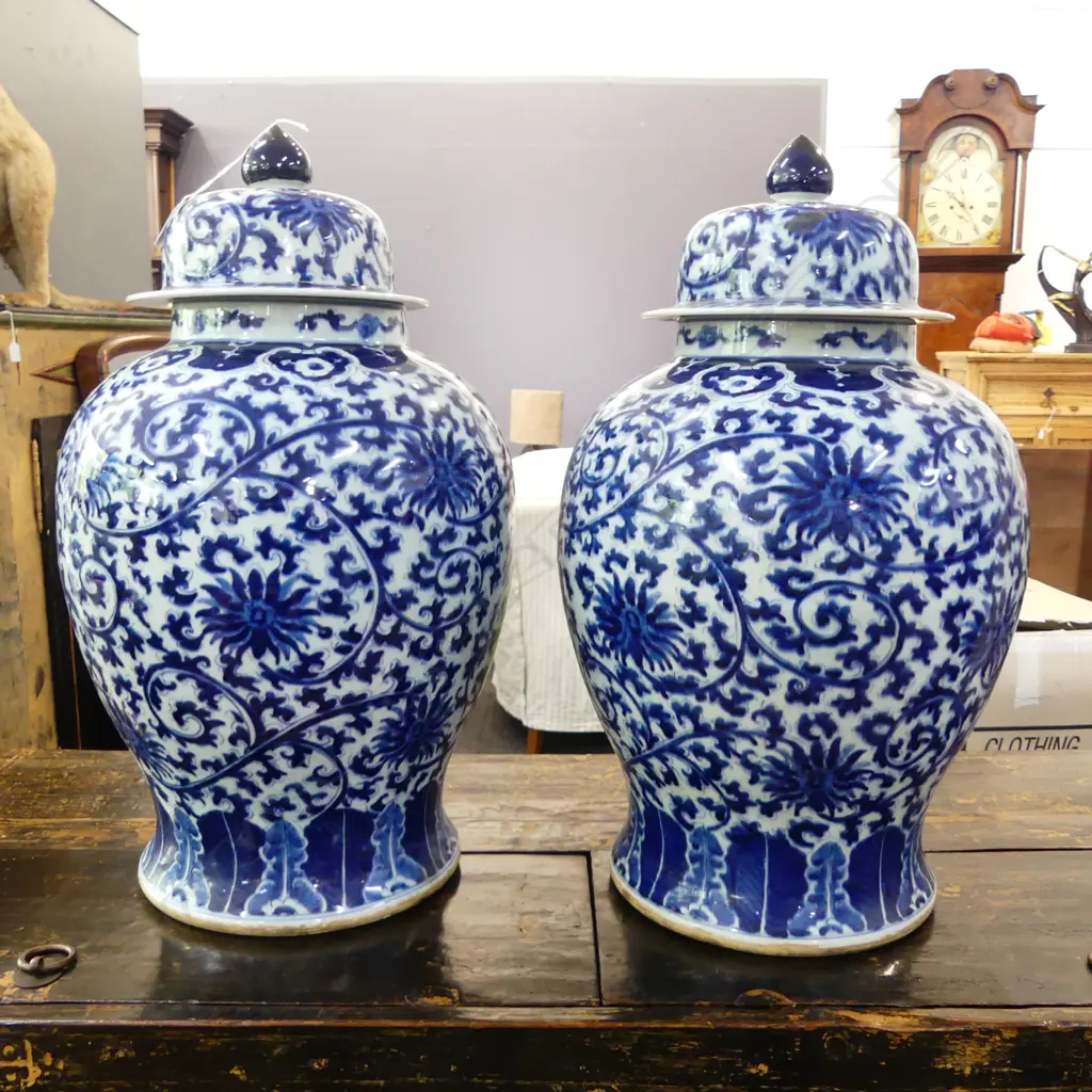 PR LG LIDDED B/W GINGER JARS H.560mm Image 1++
