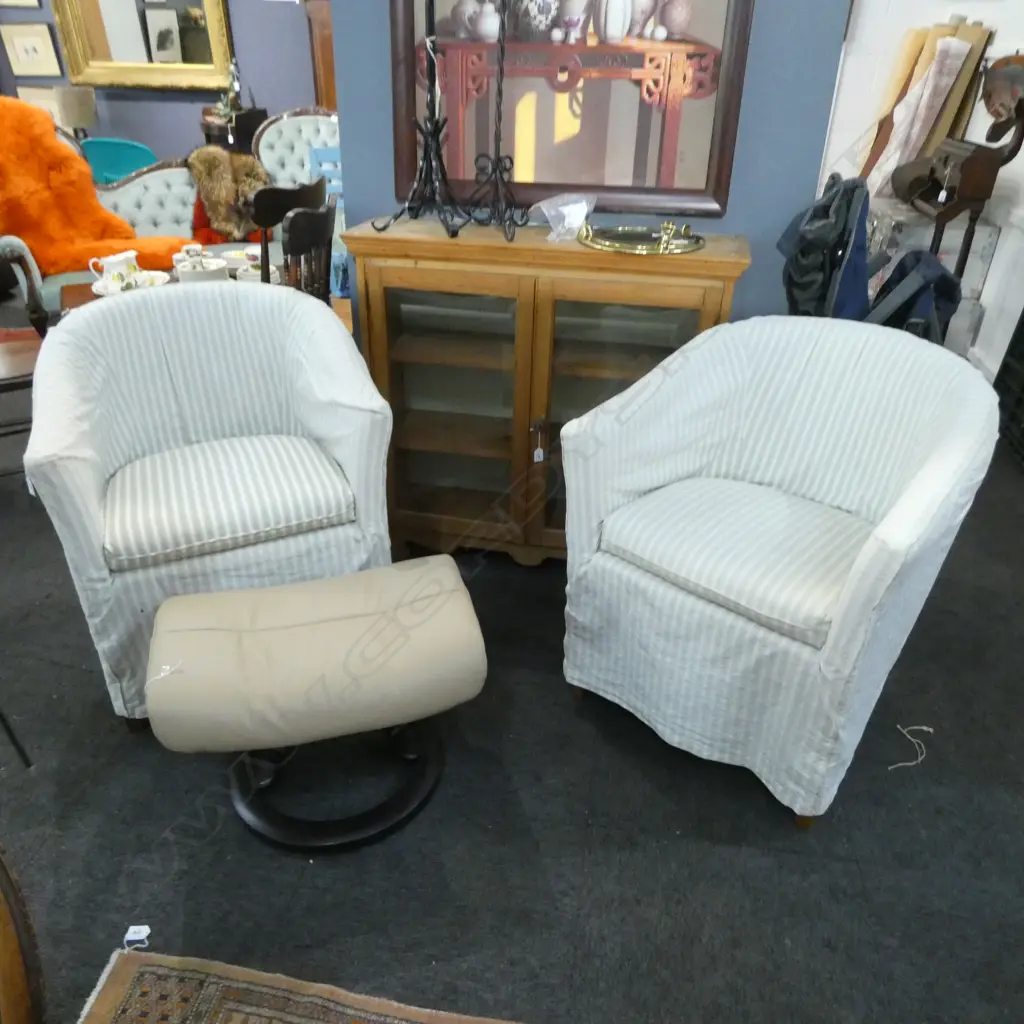 PR OF TUB CHAIRS Image 1++