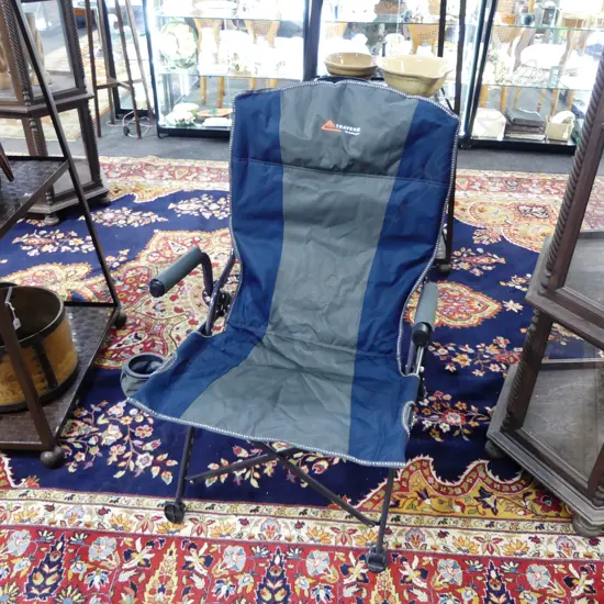 TRAVERSE 'PAPAMOA' HIGH BACK FOLDING CAMPING CHAIR, IN BAG