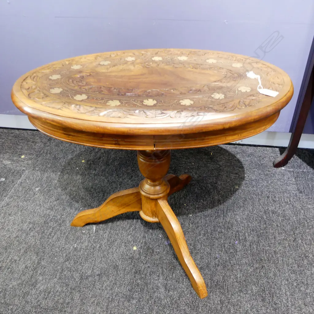 BRASS INLAY OVAL SIDE TABLE 600x480mm Image 1++