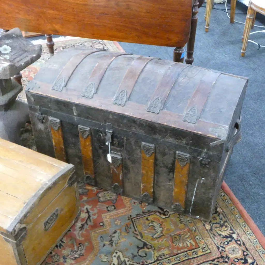 OLD SARATOGA CHEST / TRUNK 820x470x530mm Image 1++