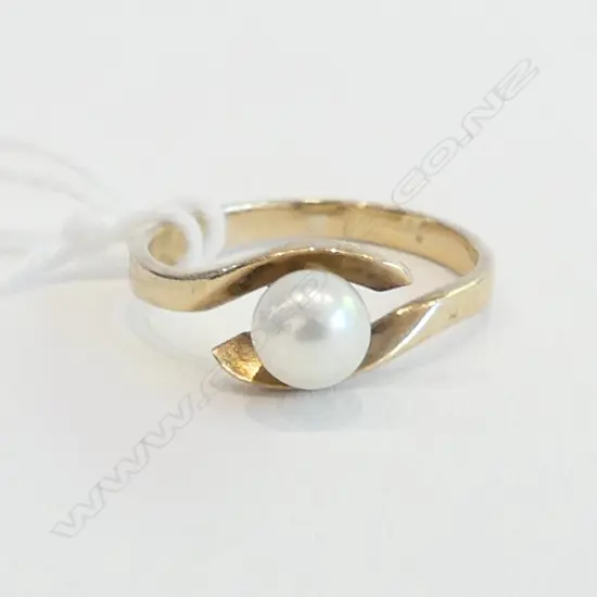 9CT PEARL RING 1.9 GM SIZE L