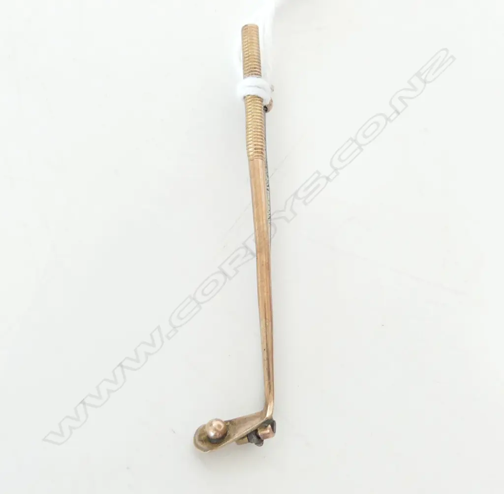 VINTAGE 9CT ROSE GOLD GOLF CLUB BROOCH 1.38gms Image 1++