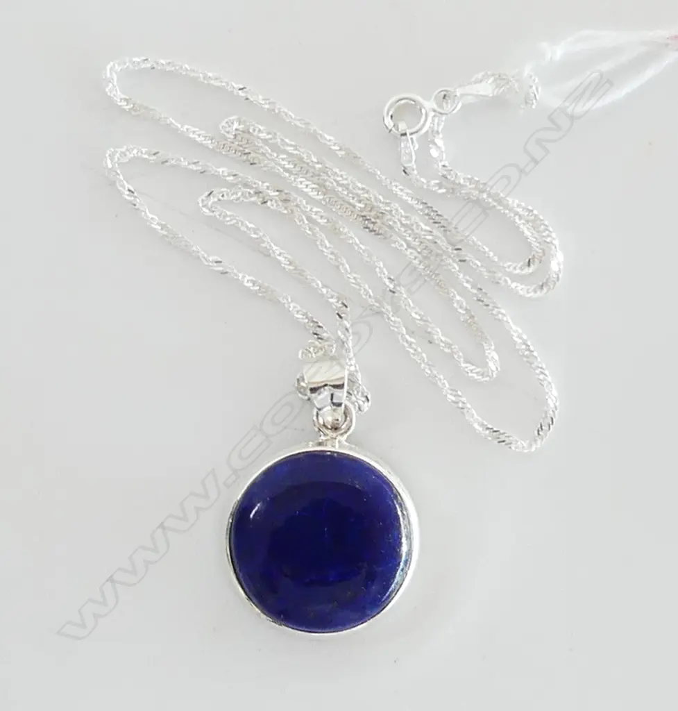 STG & LAPIS PENDANT WITH CHAIN Image 1++