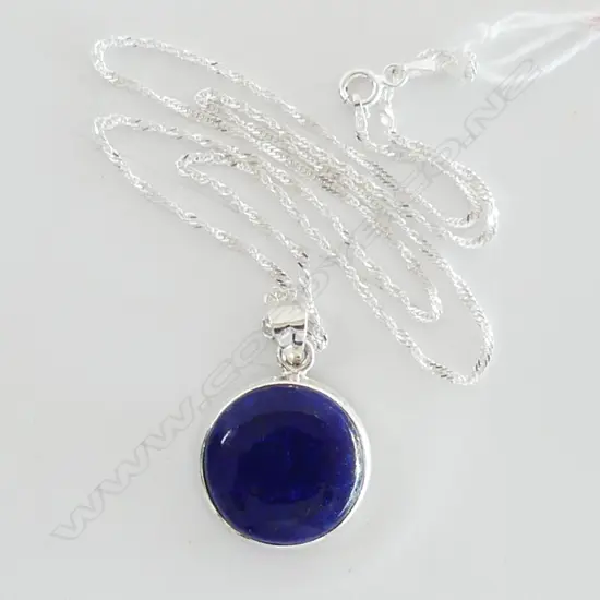 STG & LAPIS PENDANT WITH CHAIN